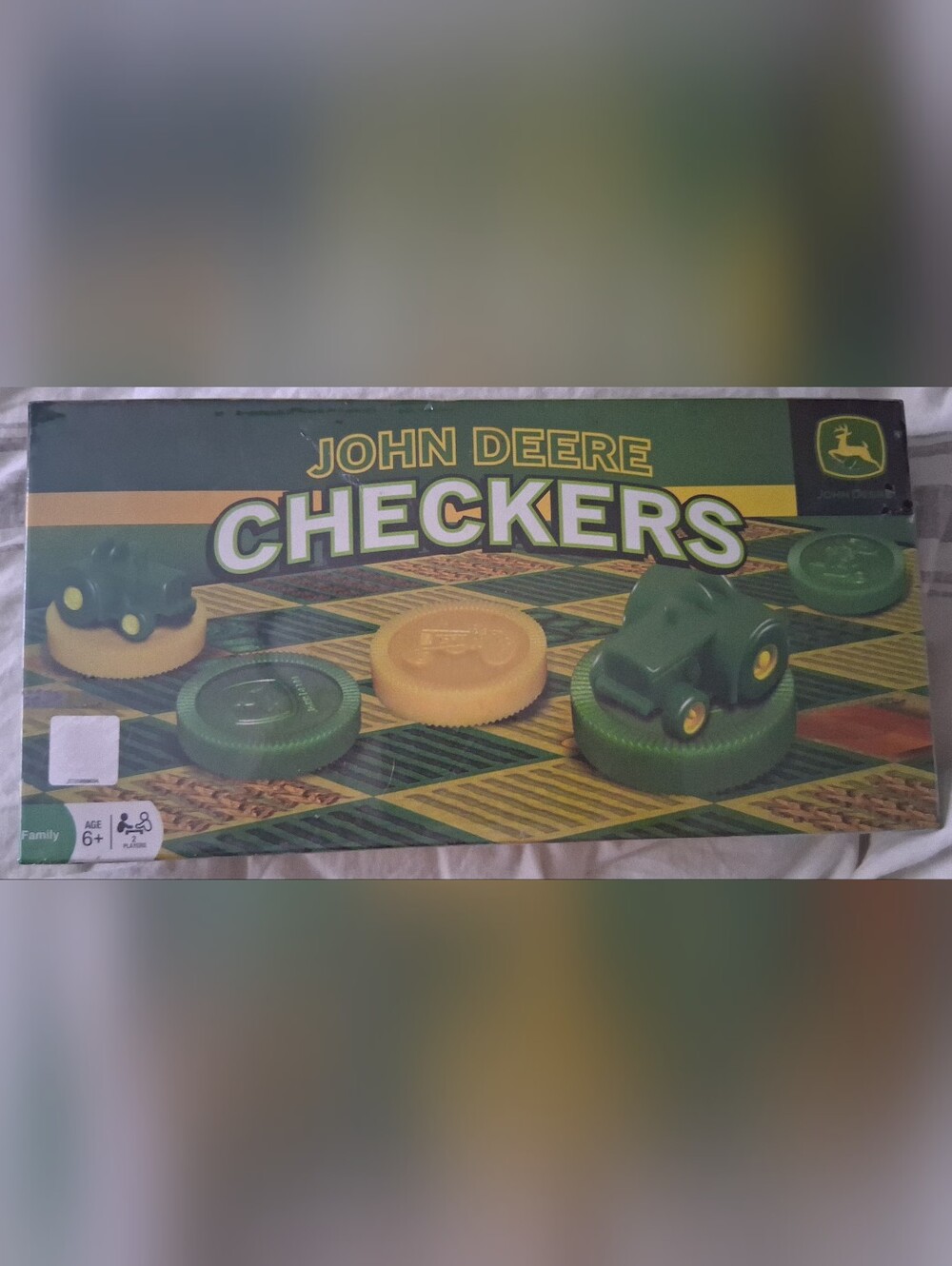 John Deere Yellow and Green Checkers Set